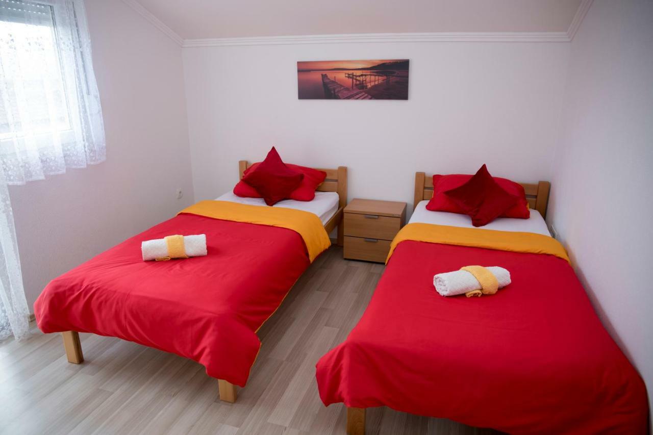 Relax Guest House Blagaj Exteriör bild